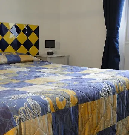 هوتل لو ليس فندق