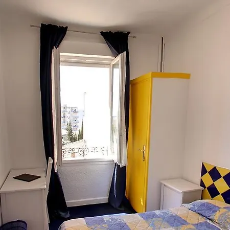 Hotel Le Lys 2*